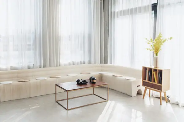 FOLDABLE PAPER SOFA - Image 4